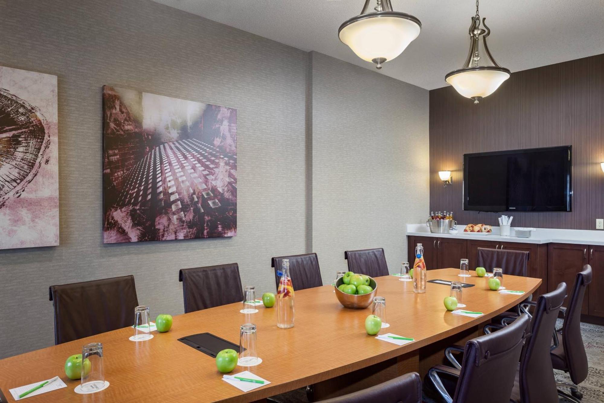 Courtyard By Marriott