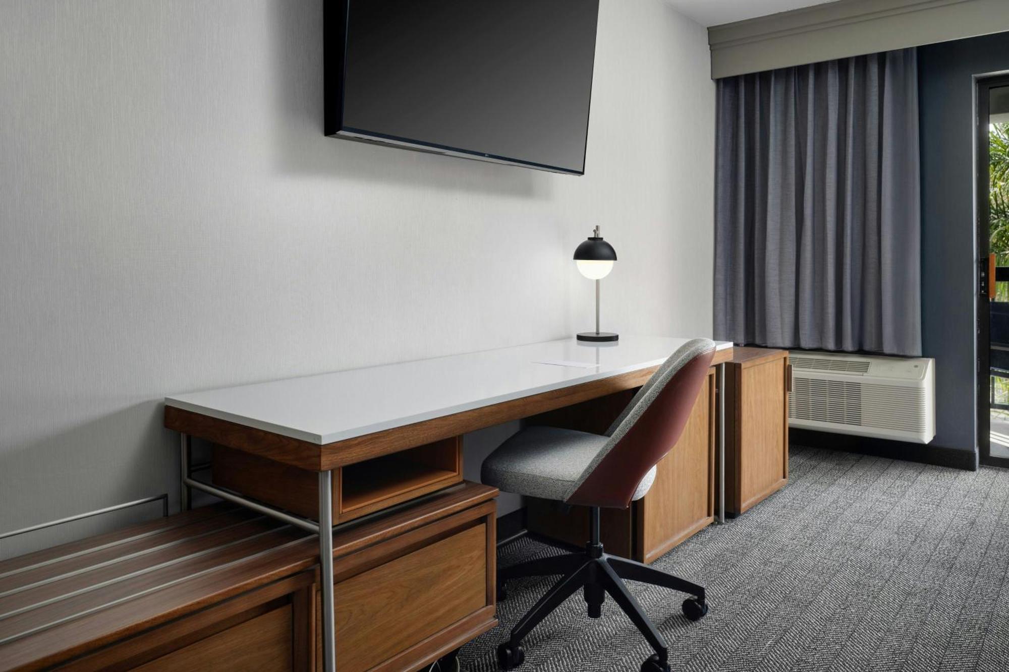 Hotel Courtyard By Marriott Stockton