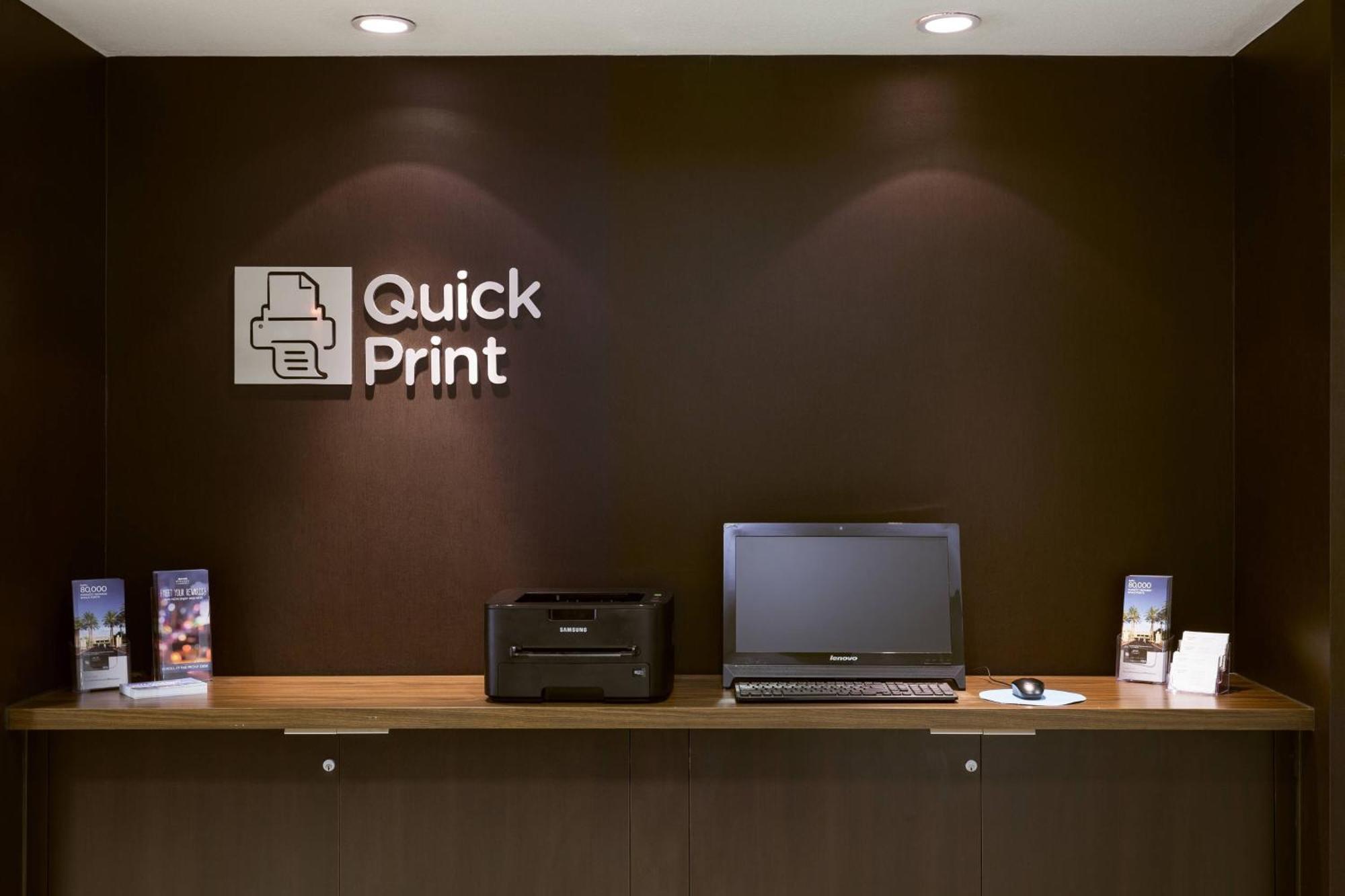 Courtyard By Marriott 3*